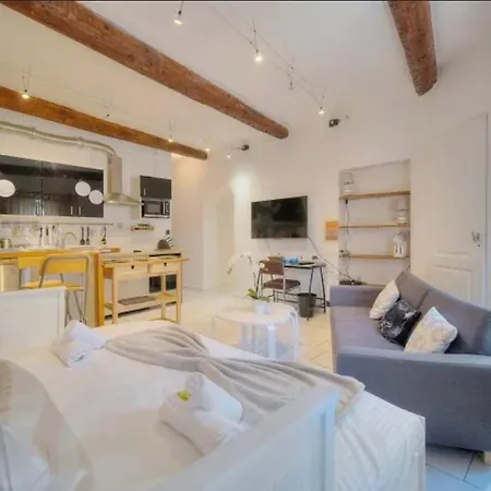 Appartement Canne 1 Chambre - 12Rp